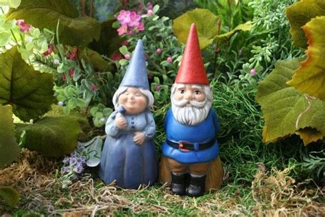 Download Autumn Husband and Wife Gnome Cameo
